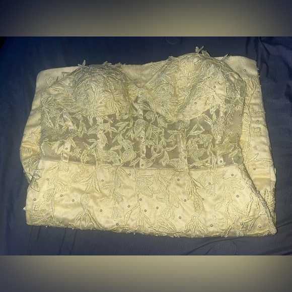 Homecoming dress - Picture 4 of 4